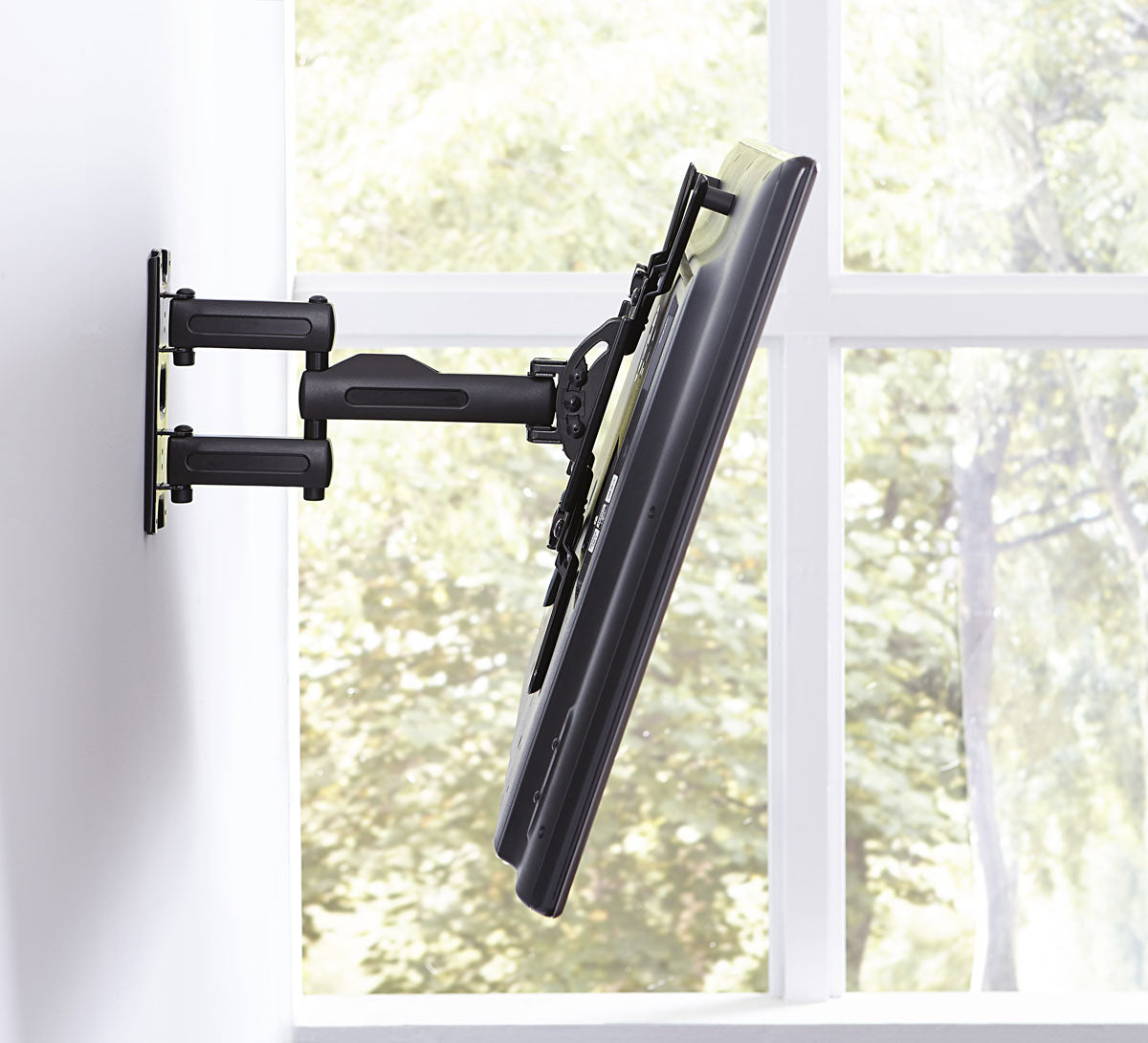 SANUS Vuepoint Full-Motion TV Wall Mount Bracket For 32" to 47" TV (F215C-B2)