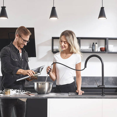 Hansgrohe Talis M54 Kitchen Mixer Tap With Pull-Out Spout in Matt Black (72802673)