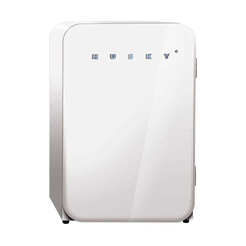 Husky 112L Solid Door Retro Style Bar Fridge in White (HUS-RETRO112WHT.1)