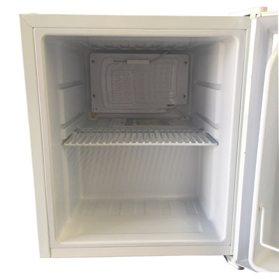 Husky 43L Mini Solid Door Bar Fridge in White (CKK43-263-WH-AU-HU.1)